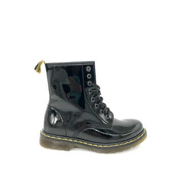 Commanchero 515 μαύρο λουστρίνι αρβυλάκι